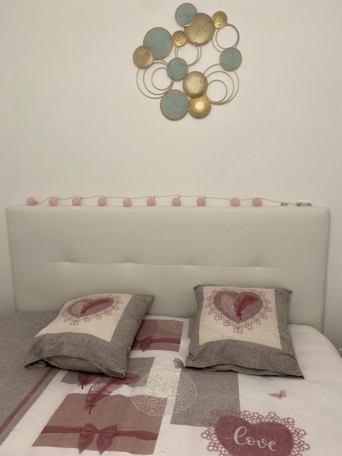 Les Lodges Du Chateau 마르키스 외부 사진